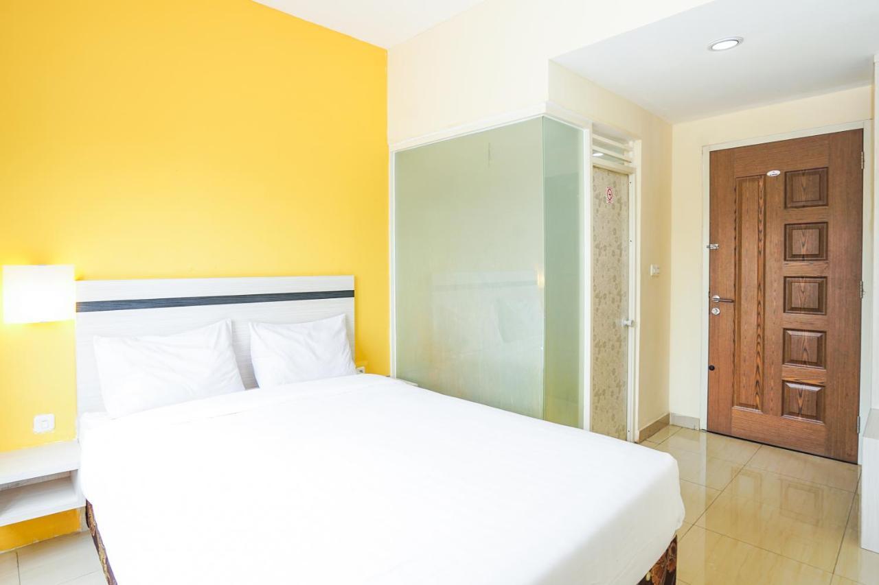 Pratisarawirya Guesthouse By Ecommerceloka スラバヤ エクステリア 写真